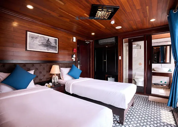Aqua Elegance Cruise - Bay By Ahg Ha Long