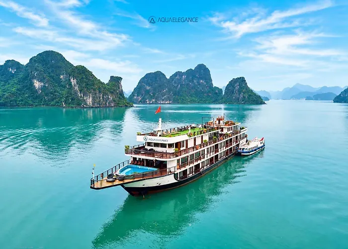 Botel Aqua Elegance Cruise - Bay By Ahg