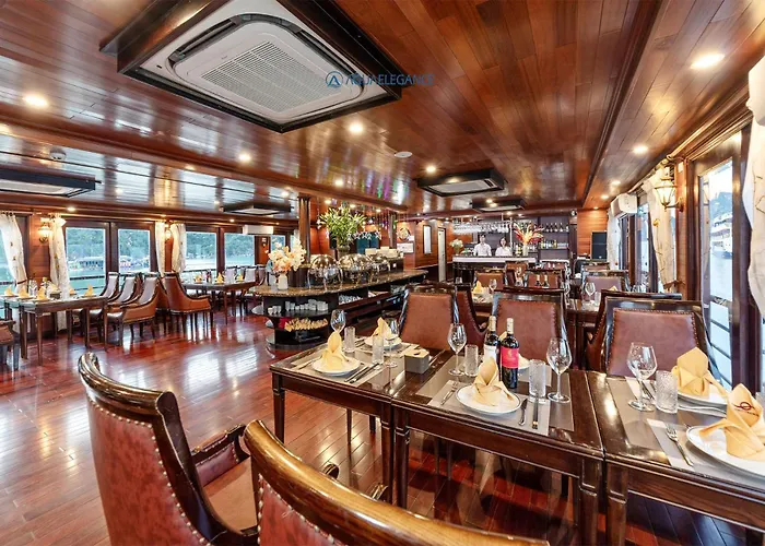 Aqua Elegance Cruise - Bay By Ahg Hạ Long