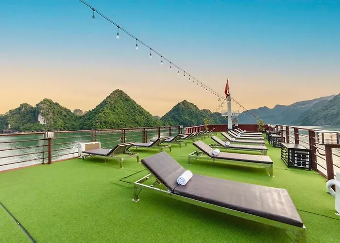 Aqua Elegance Cruise - Bay By Ahg Ha Long
