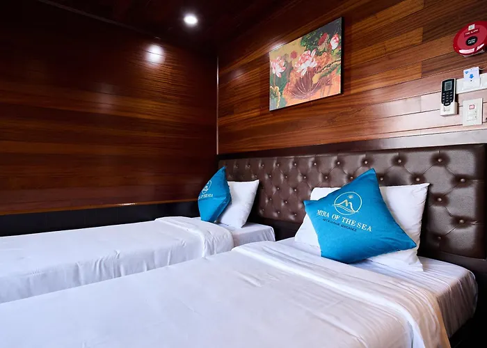 Aqua Elegance Cruise - Bay By Ahg 5*