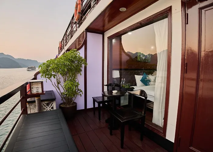 Aqua Elegance Cruise - Bay By Ahg