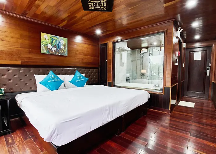 Aqua Elegance Cruise - Bay By Ahg Ha Long