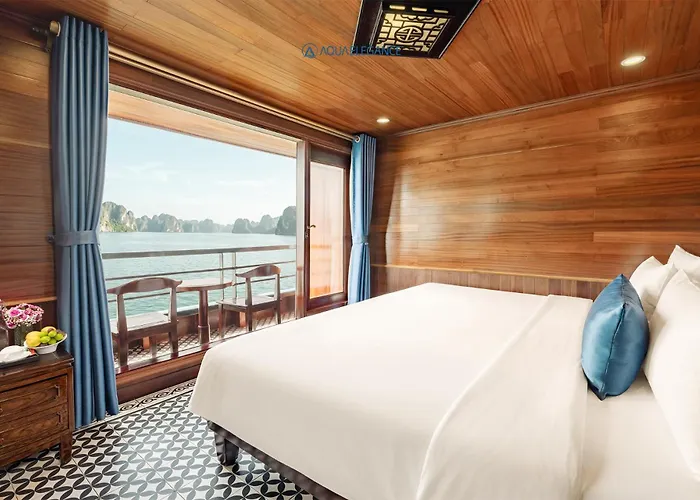 Aqua Elegance Cruise - Bay By Ahg Botel Hạ Long